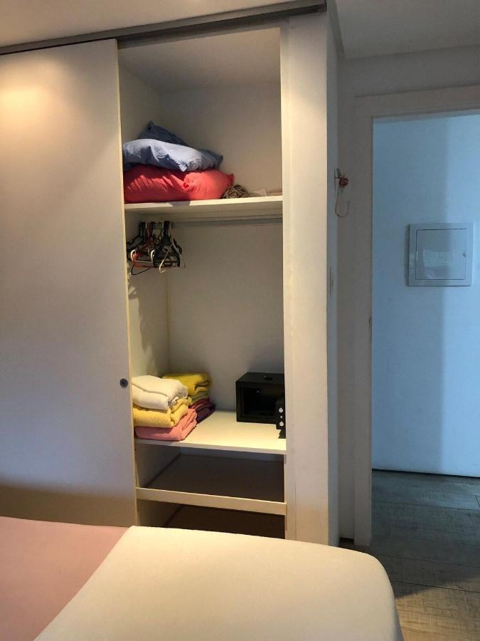 Flat Encantador No Atlantic Towers Salvador
